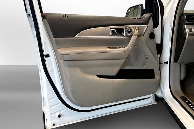 2013 Lincoln MKX Base