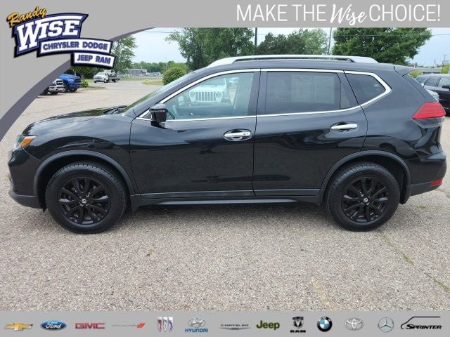 2017 Nissan Rogue SV