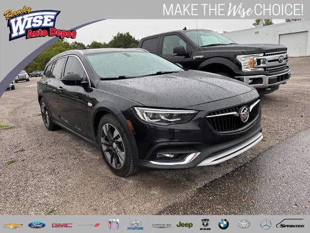 2018 Buick Regal TourX Essence