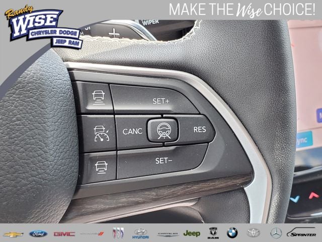 2026 Jeep Grand Cherokee GRAND CHEROKEE LAREDO ALTITUDE 4X4