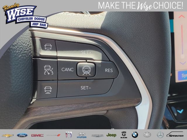 2026 Jeep Grand Cherokee GRAND CHEROKEE LAREDO ALTITUDE 4X4