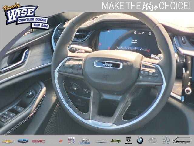 2026 Jeep Grand Cherokee GRAND CHEROKEE LAREDO ALTITUDE 4X4