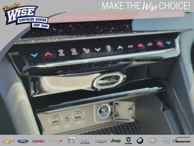 2026 Jeep Grand Cherokee GRAND CHEROKEE L LAREDO ALTITUDE 4X4