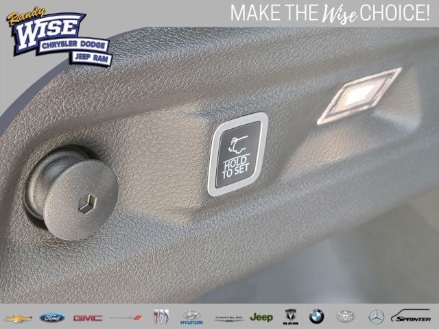 2026 Jeep Grand Cherokee GRAND CHEROKEE L LAREDO ALTITUDE 4X4