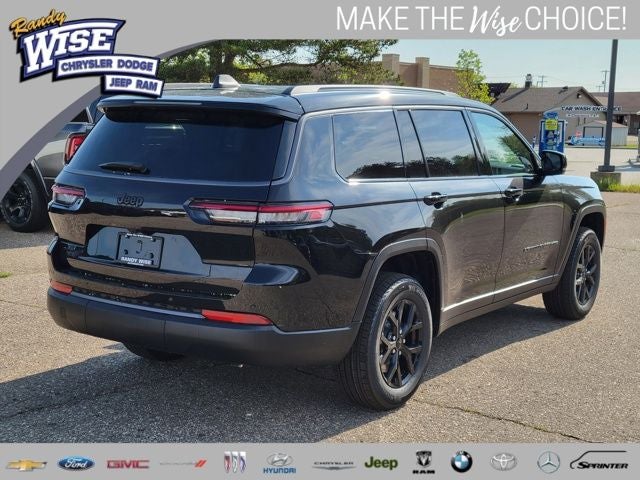 2026 Jeep Grand Cherokee GRAND CHEROKEE L LAREDO ALTITUDE 4X4