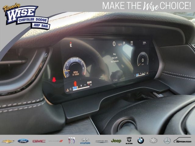 2026 Jeep Grand Cherokee GRAND CHEROKEE L LAREDO ALTITUDE 4X4