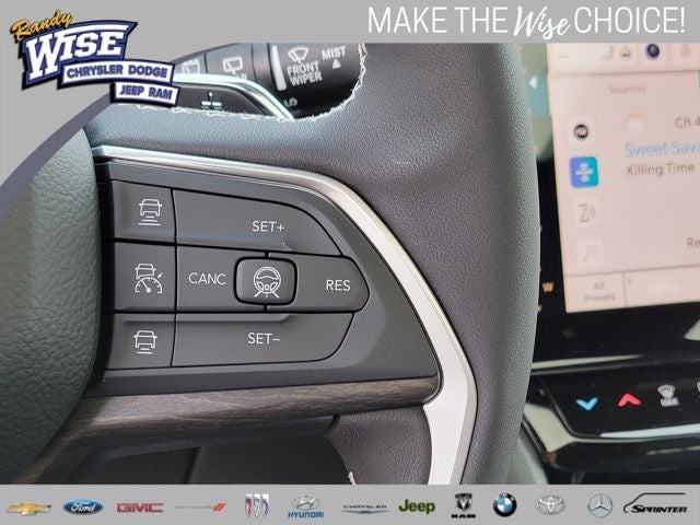2026 Jeep Grand Cherokee GRAND CHEROKEE L LAREDO ALTITUDE 4X4