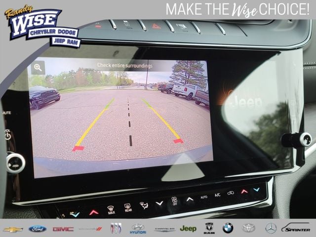 2026 Jeep Grand Cherokee GRAND CHEROKEE L LAREDO ALTITUDE 4X4