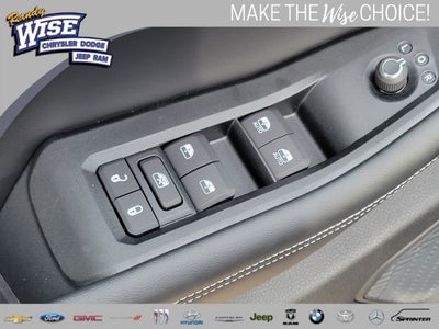 2026 Jeep Grand Cherokee GRAND CHEROKEE L LAREDO ALTITUDE 4X4