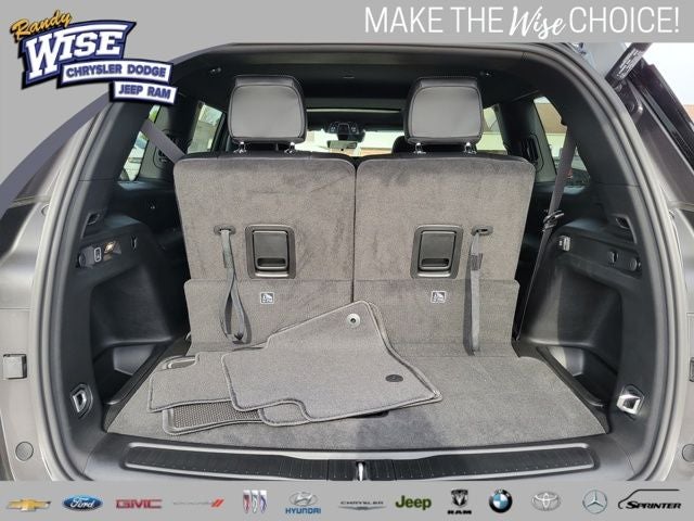 2026 Jeep Grand Cherokee GRAND CHEROKEE L LAREDO ALTITUDE 4X4