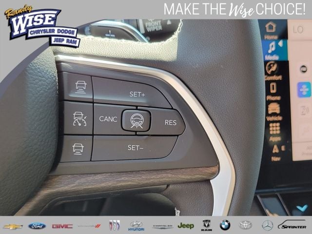 2026 Jeep Grand Cherokee GRAND CHEROKEE L LAREDO ALTITUDE 4X4