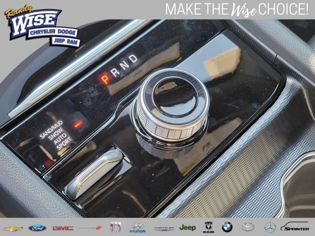 2026 Jeep Grand Cherokee GRAND CHEROKEE L LAREDO ALTITUDE 4X4