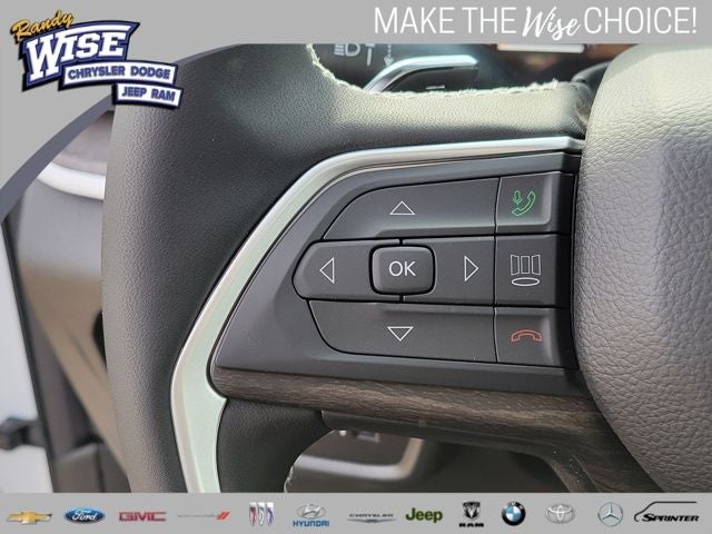 2026 Jeep Grand Cherokee GRAND CHEROKEE L LAREDO ALTITUDE 4X4