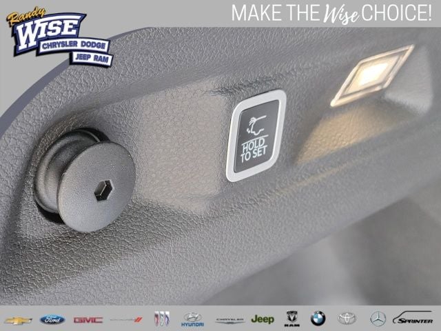 2026 Jeep Grand Cherokee GRAND CHEROKEE L LAREDO ALTITUDE 4X4