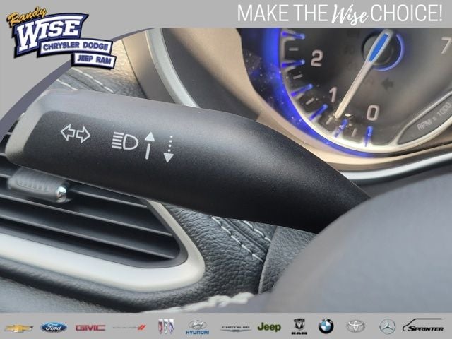 2027 Chrysler Pacifica PACIFICA SELECT