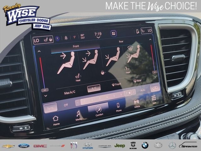2027 Chrysler Pacifica PACIFICA SELECT