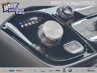 2027 Chrysler Pacifica PACIFICA SELECT
