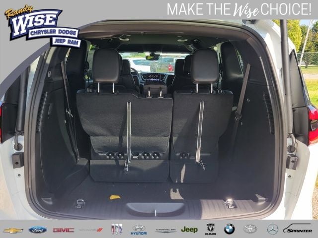 2027 Chrysler Pacifica PACIFICA SELECT