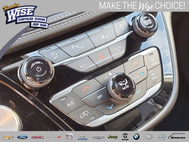 2027 Chrysler Pacifica PACIFICA SELECT