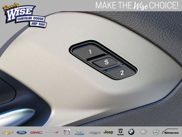 2027 Chrysler Pacifica PACIFICA SELECT