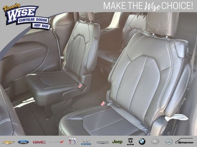 2027 Chrysler Pacifica PACIFICA SELECT