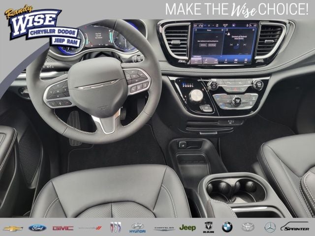 2027 Chrysler Pacifica PACIFICA SELECT