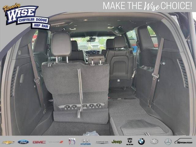 2027 Chrysler Pacifica PACIFICA SELECT