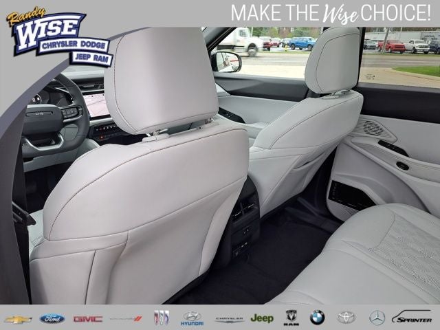 2026 Jeep Cherokee CHEROKEE OVERLAND 4X4