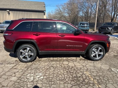 2026 Jeep Grand Cherokee GRAND CHEROKEE LIMITED 4X4