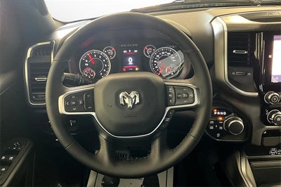 2025 RAM Ram 1500 RAM 1500 BIG HORN CREW CAB 4X4 5'7' BOX