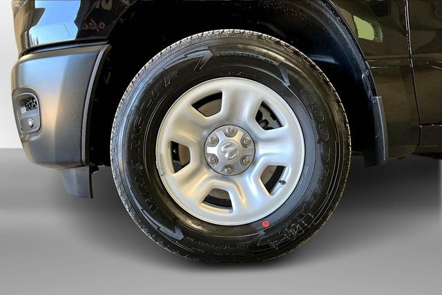 2026 RAM Ram 1500 RAM 1500 TRADESMAN CREW CAB 4X4 5'7' BOX