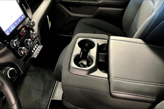 2026 RAM Ram 1500 RAM 1500 TRADESMAN CREW CAB 4X4 5'7' BOX