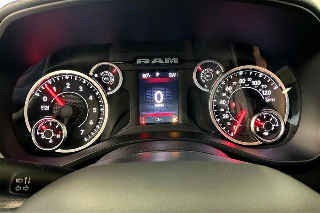 2026 RAM Ram 1500 RAM 1500 TRADESMAN CREW CAB 4X4 5'7' BOX